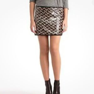 NWT-Rachel Rachel Roy Party Black Combo
Sequin Mini Skirt-Chiffon Trim-Sz 8